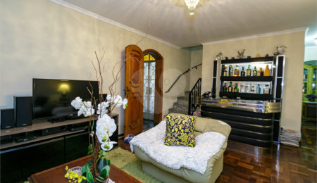 Sobrado à venda com 3 quartos, sendo 1 suíte,  em Vila Mascote, São Paulo, SP