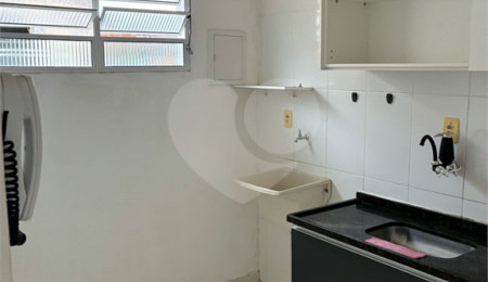 Casa à venda com 2 quartos no condomínio Residencial Guaiúba, Mogi das Cruzes - SP
