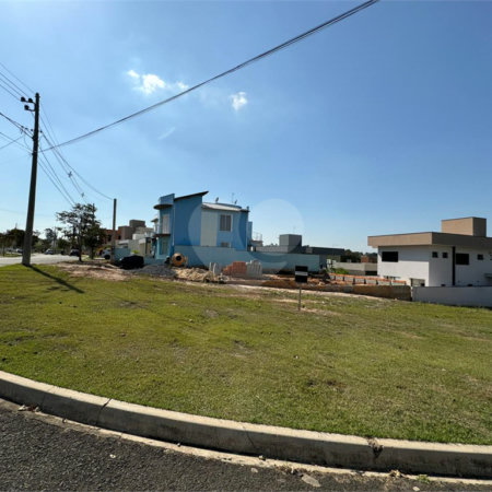 Terreno à venda no condomínio Central Parque, Salto - SP