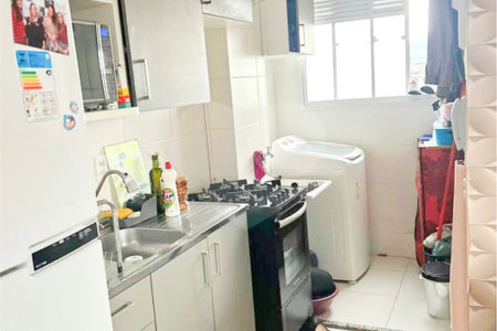 Apartamento à venda com 2 quartos em Vila Zat, São Paulo, SP