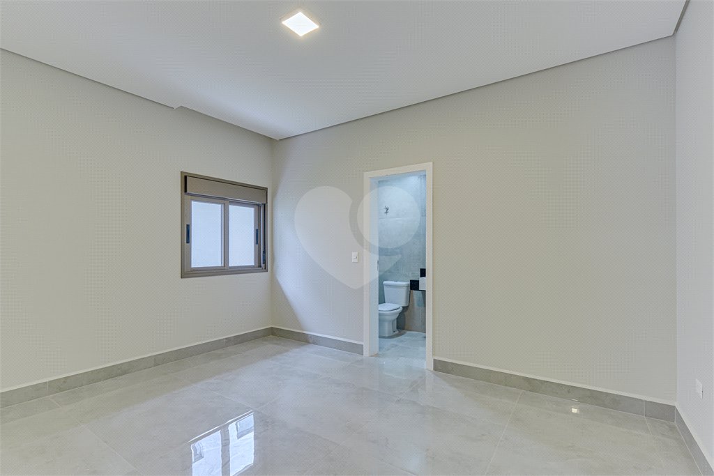Casa à venda com 4 suítes no condomínio Carmen, São Paulo - SP