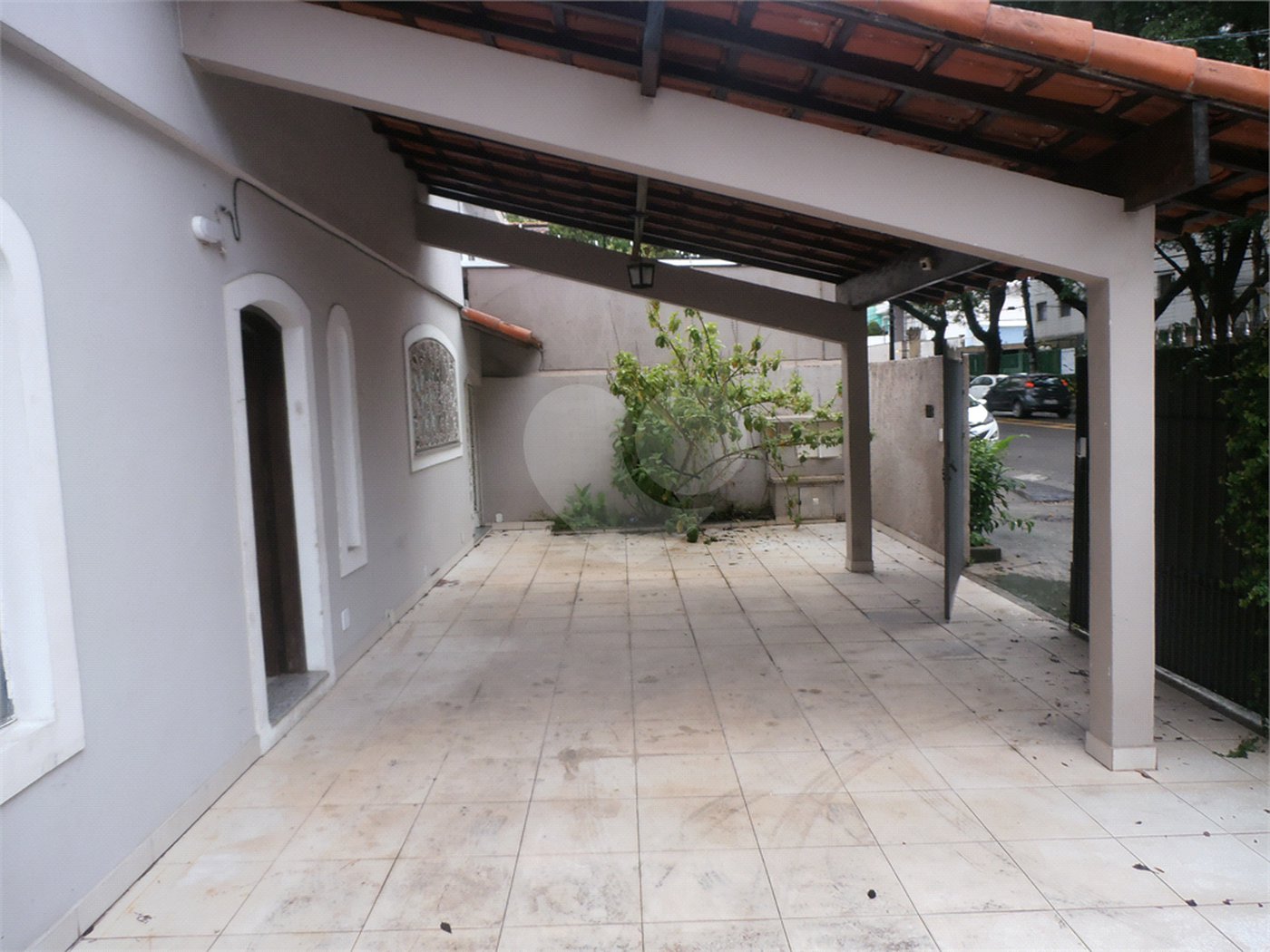 Sobrado à venda ou para alugar com 4 quartos, sendo 1 suíte, em Vila Butantã, São Paulo, SP