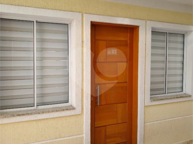 Casa à venda com 2 suítes no condomínio Residencial Pedro, São Paulo - SP