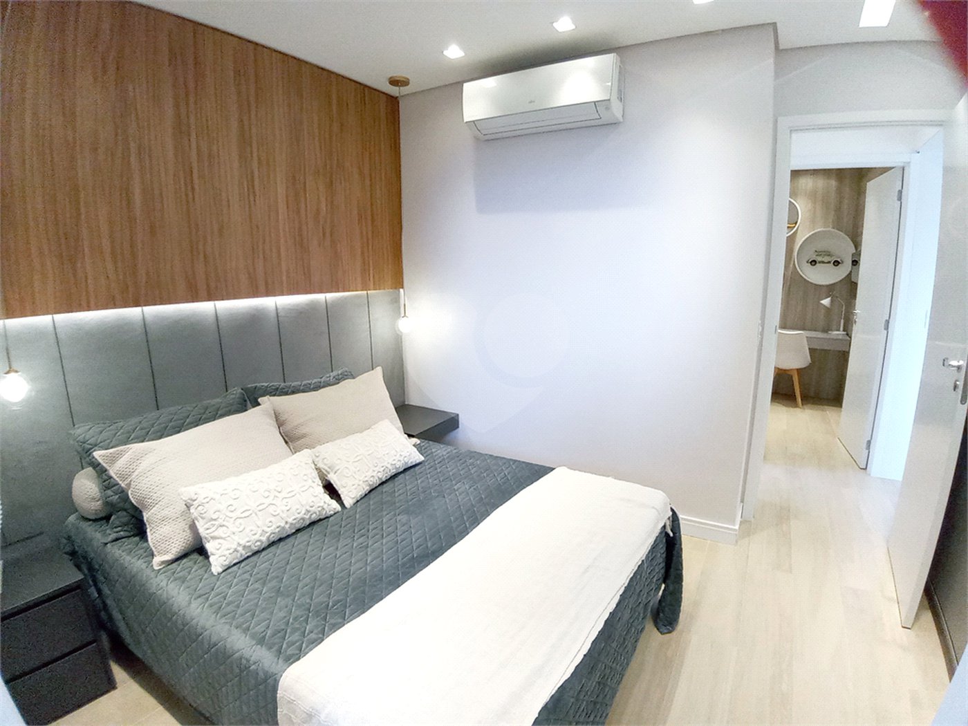 Apartamento à venda com 2 quartos, sendo 1 suíte, em Santa Teresinha, São Paulo, SP