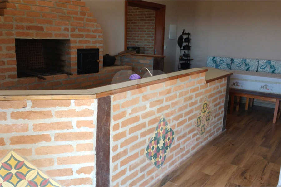 Casa à venda com 4 suítes no condomínio Parque Petrópolis 4 Secção, Mairiporã - SP