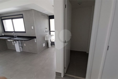 Apartamento à venda com 4 quartos, sendo 3 suítes, em Água Branca, São Paulo, SP