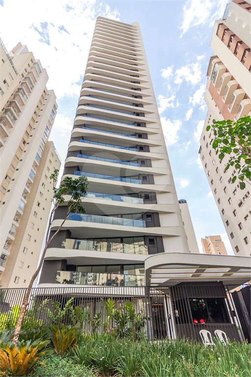 Apartamento à venda com 3 suítes em Vila Olímpia, São Paulo, SP