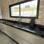 Casa em condomínio à venda ou para alugar com 5 quartos, sendo 3 suítes, no Centro, Piedade, SP