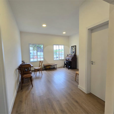 Casa à venda com 3 quartos, sendo 1 suíte,  no condomínio Golden Ville, Itapetininga - SP