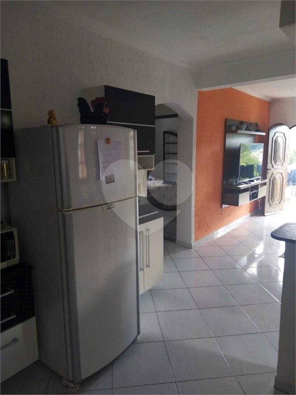 Sobrado à venda com 4 quartos em Lavapés, Mairiporã, SP