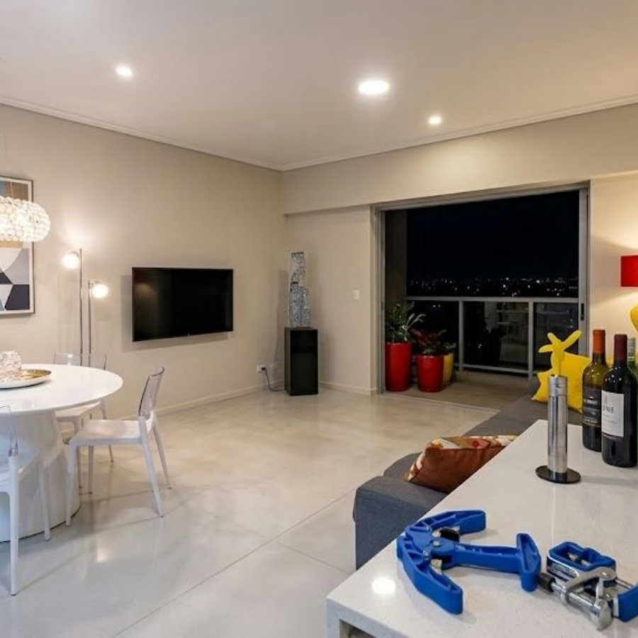 Apartamento com 2 dormitórios à venda, 76 m² por R$ 365.000,00 - Vila Júlia - Guarujá/SP