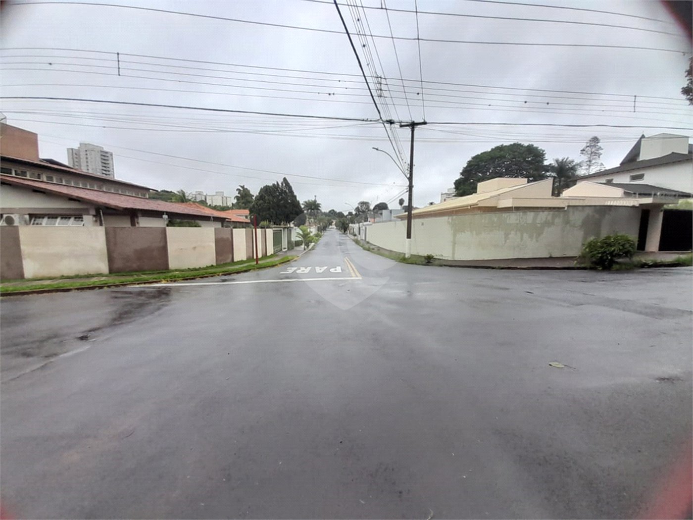 Terreno à Venda no Bairro Nobre Parque Santa Mônica