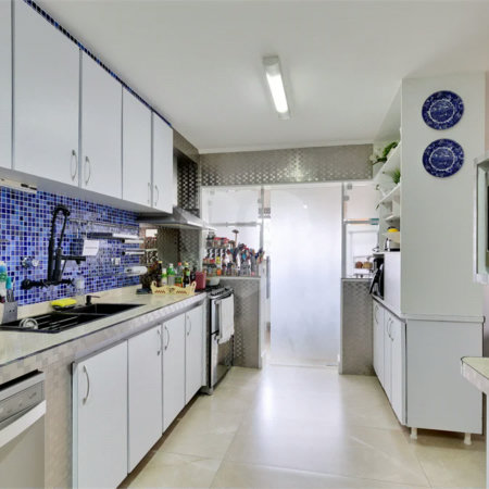 Apartamento à venda com 3 quartos, sendo 1 suíte, em Jardim Marajoara, São Paulo, SP