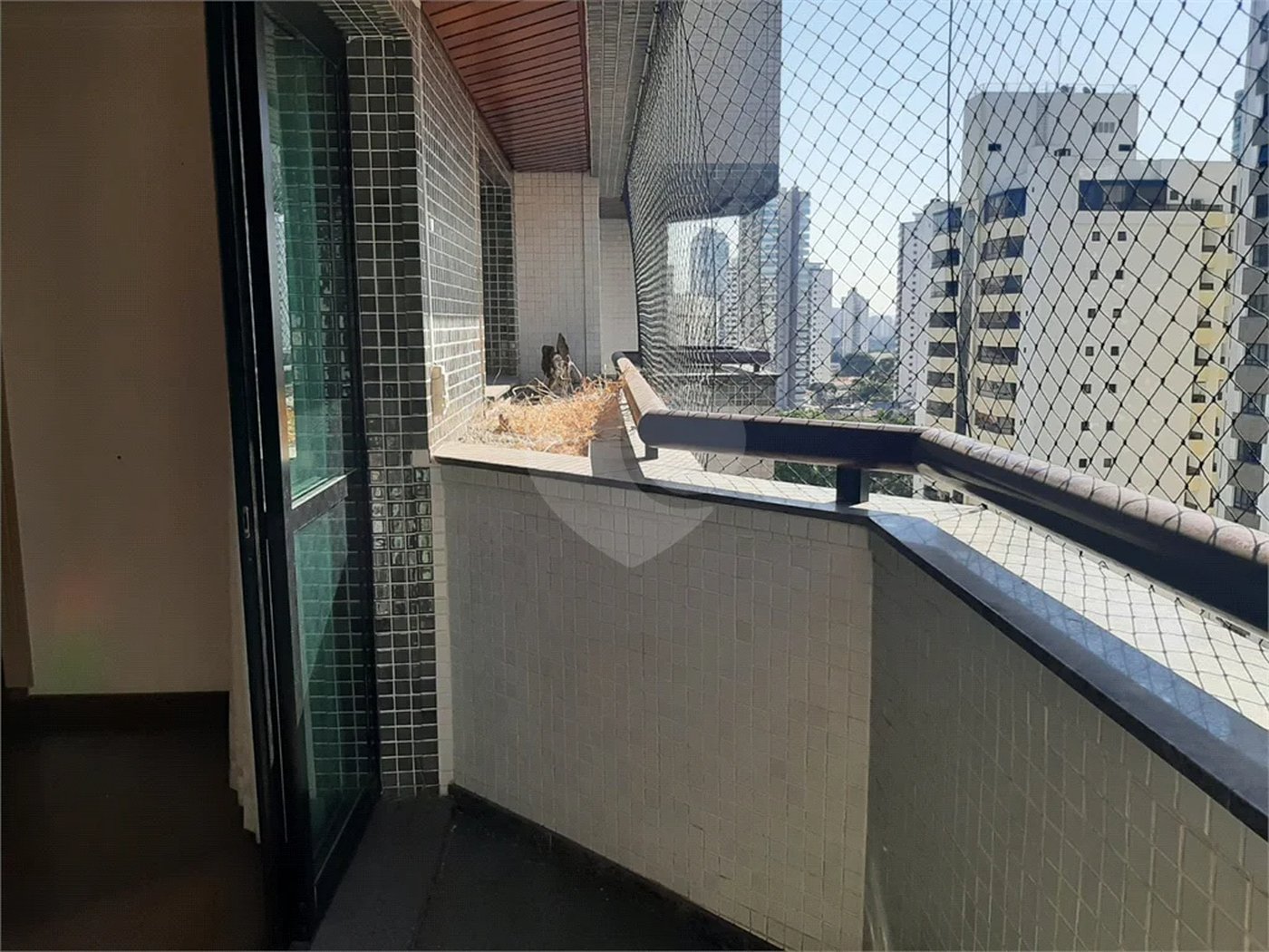 Apartamento à venda com 3 suítes em Tatuapé, São Paulo, SP