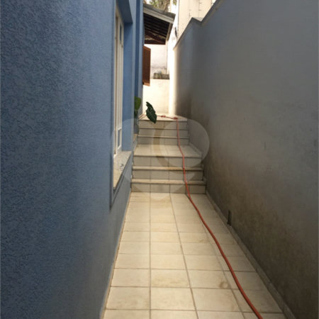 Sobrado à venda com 3 quartos, sendo 1 suíte, em Jardim do Lago, Atibaia, SP
