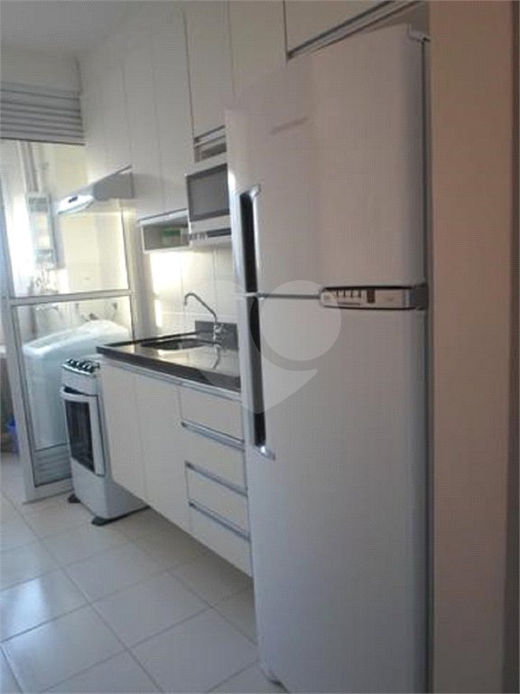 Apartamento para alugar com 2 quartos em Parque Reboucas, São Paulo, SP