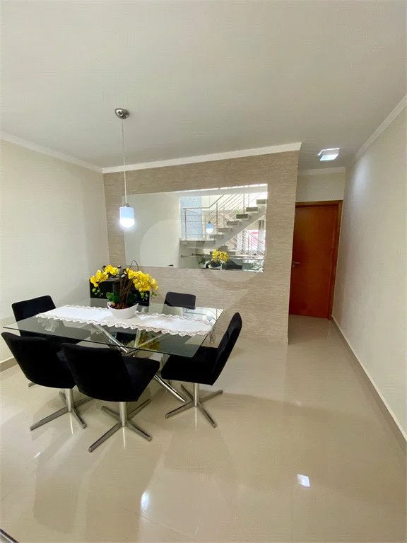 Sobrado à venda com 3 suítes em Vila Gustavo, São Paulo, SP