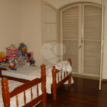 Casa à venda ou para alugar com 4 quartos, sendo 2 suítes,  no Centro, Vinhedo, SP