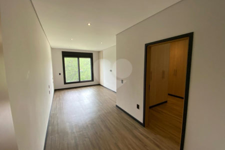 Casa à venda com 4 quartos, sendo 3 suítes,  no condomínio Jardim das Palmeiras, Bragança Paulista - SP