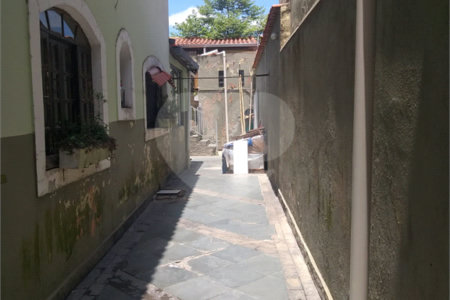 Sobrado à venda com 3 quartos, sendo 1 suíte,  em Jardim Camila, Mogi das Cruzes, SP