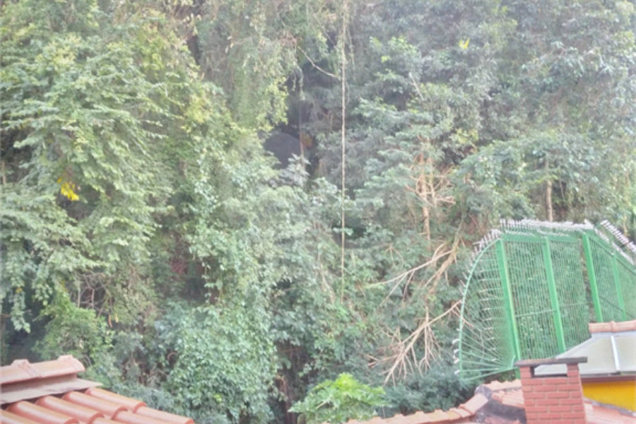 Casa à venda com 4 quartos, sendo 3 suítes, no condomínio Da Serra, São Paulo - SP