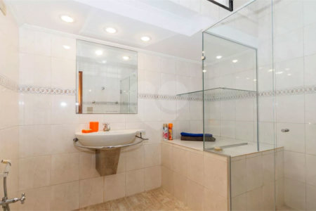 Casa de Vila à venda com 3 quartos, sendo 1 suíte, em Campo Belo, São Paulo, SP