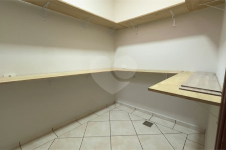 Casa à venda ou para alugar com 3 quartos, sendo 1 suíte,  em Cidade Nova I, Indaiatuba, SP