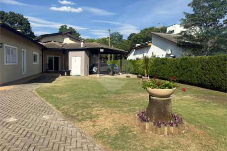Casa à venda com 3 suítes no condomínio Terras de Mont Serrat, Salto - SP