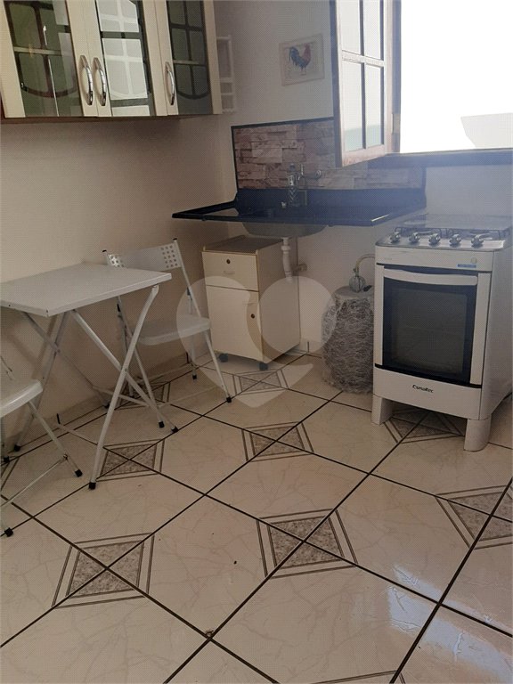 Casa à venda com 2 quartos em Vila Vitório Mazzei, São Paulo, SP