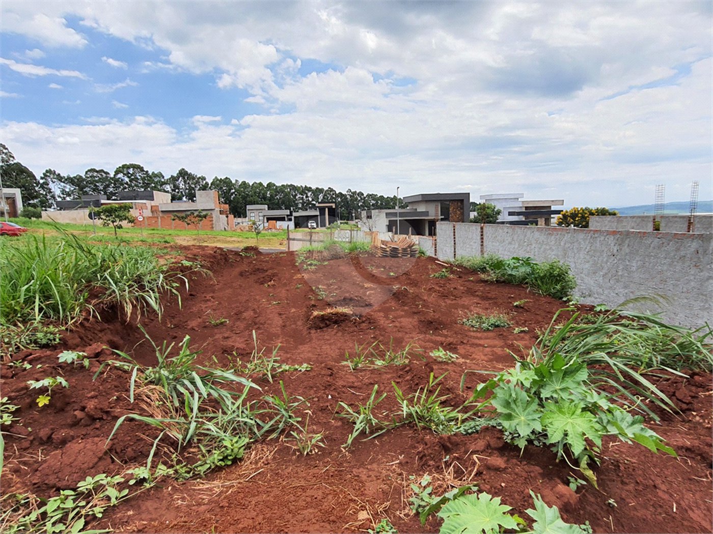 Terreno à venda no condomínio Alto da Boa Vista Cravinhos, Cravinhos - SP