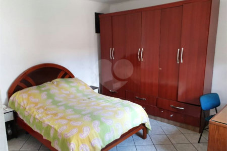 Casa à venda com 3 quartos, sendo 1 suíte, em Jardim Ikeda, Suzano, SP