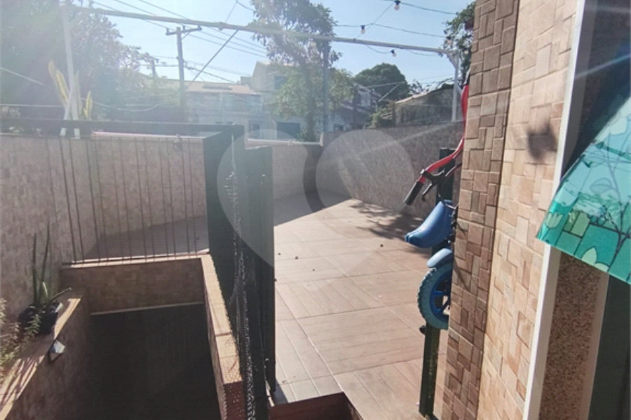 Sobrado à venda com 2 quartos, sendo 1 suíte, em Parque Novo Oratório, Santo André, SP