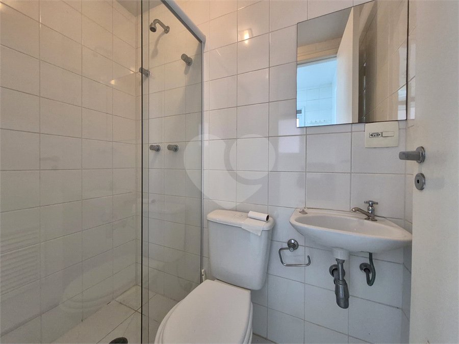 Apartamento à venda com 3 quartos, sendo 1 suíte,  em Jardim Olympia, São Paulo, SP