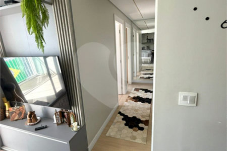 Apartamento à venda com 3 quartos, sendo 1 suíte, em Vila Dom Pedro I, São Paulo, SP