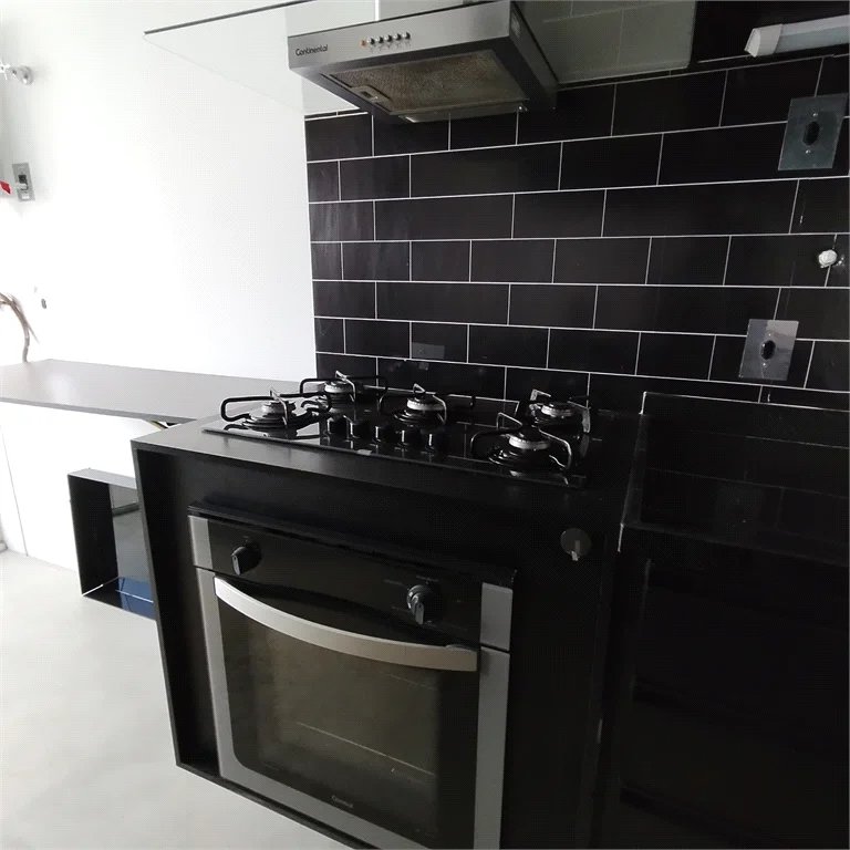 Apartamento à venda ou para alugar com 1 suíte em Jardim Fonte do Morumbi, São Paulo, SP