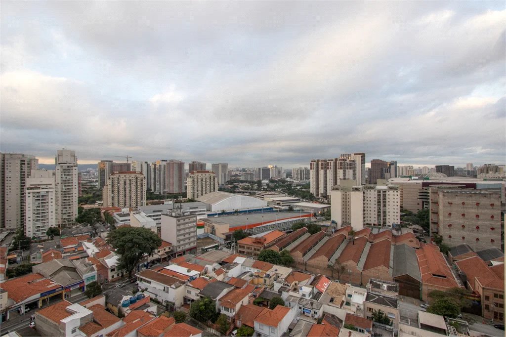 Apartamento à venda ou para alugar com 1 quarto em Vila Pompéia, São Paulo, SP