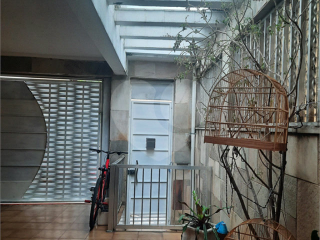 Sobrado à venda com 4 suítes em Tremembé, São Paulo, SP
