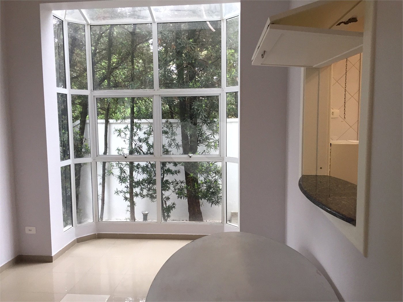 Casa à venda com 4 quartos, sendo 2 suítes, no condomínio Residencial Morumbi, São Paulo - SP