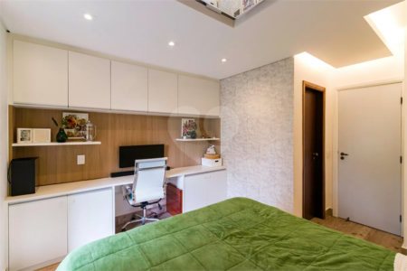 Apartamento à venda com 3 quartos, sendo 1 suíte, em Vila Andrade, São Paulo, SP