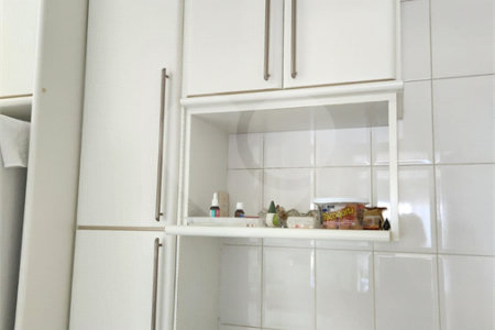 Apartamento à venda com 3 quartos, sendo 1 suíte,  em Vila Monumento, São Paulo, SP