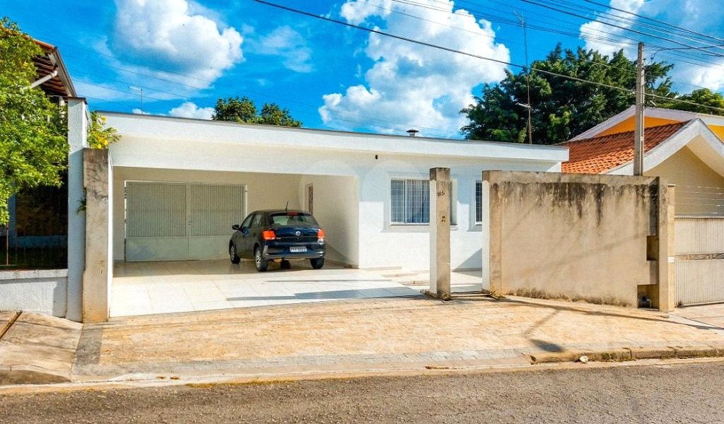 Casa à venda com 3 quartos, sendo 2 suítes, em Jardim Embaixador, Sorocaba, SP