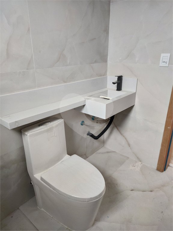 Casa à venda com 3 suítes no condomínio Aruã Brisas, Mogi das Cruzes - SP