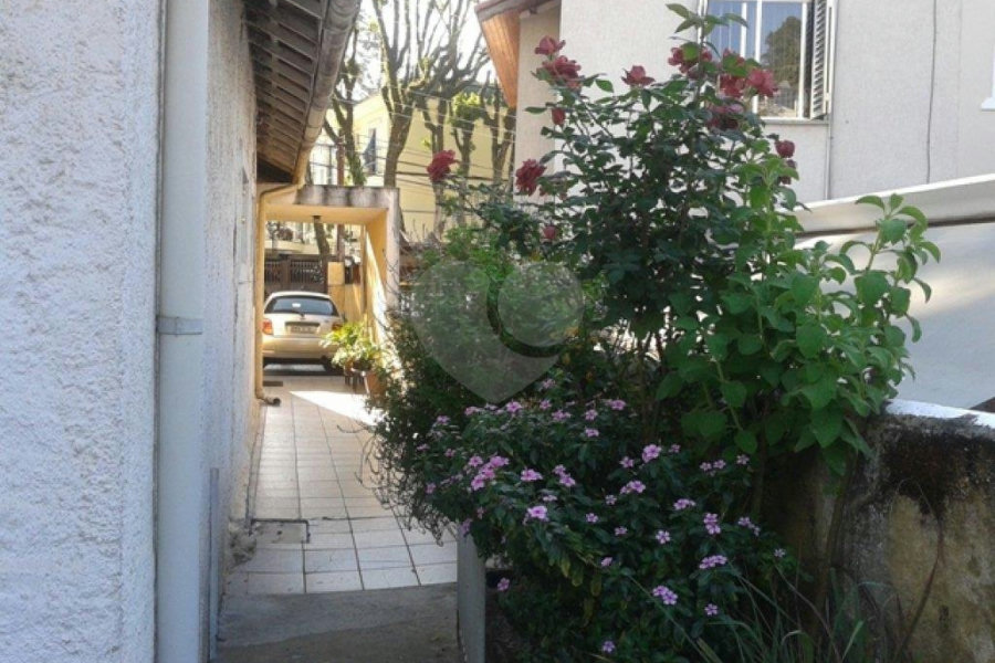 Casa Térrea à venda com 3 quartos, sendo 2 suítes, em Jardim Floresta, São Paulo, SP