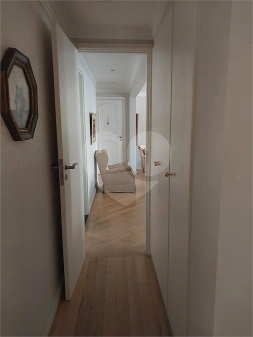 Apartamento à venda com 3 quartos, sendo 2 suítes,  em Cidade São Francisco, São Paulo, SP