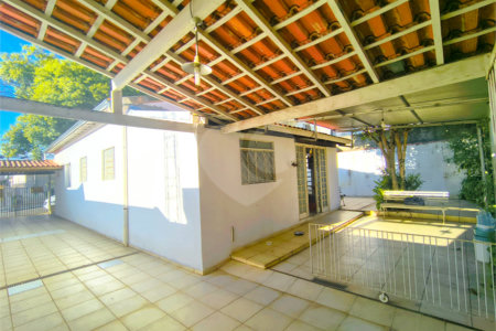 Casa para alugar com 2 quartos, sendo 1 suíte, no Centro, Indaiatuba, SP
