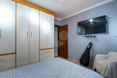 Sobrado à venda com 3 quartos, sendo 1 suíte, em Campo Grande, São Paulo, SP
