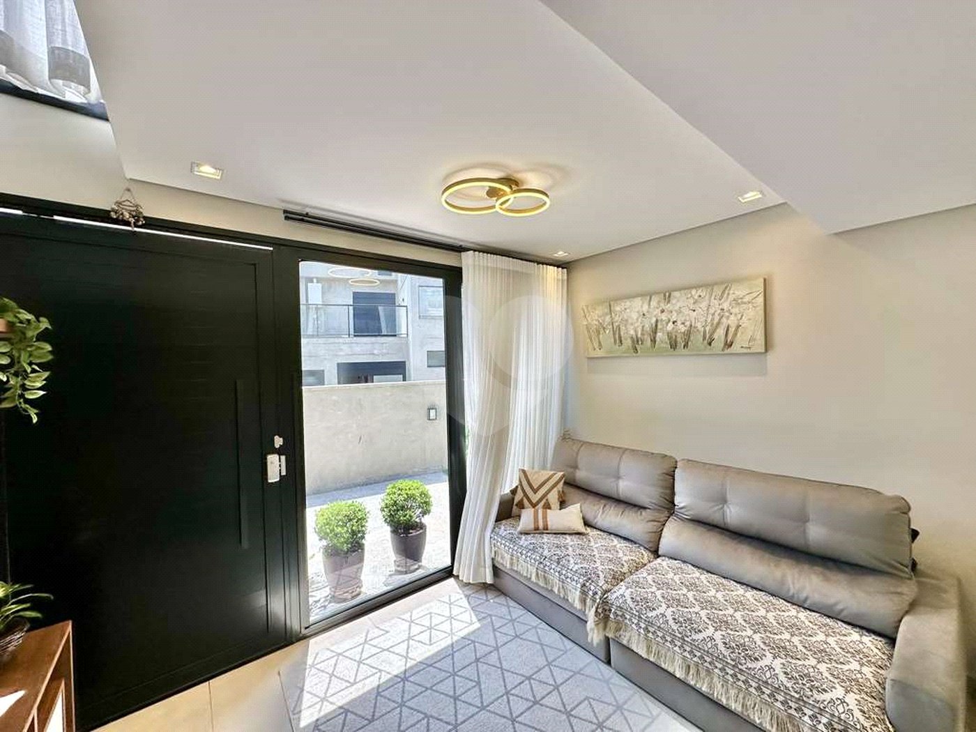 Casa à venda com 2 suítes no condomínio Gran Loft, Cotia - SP