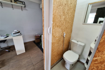 Casa à venda com 3 quartos, sendo 1 suíte, em Chora Menino, São Paulo, SP