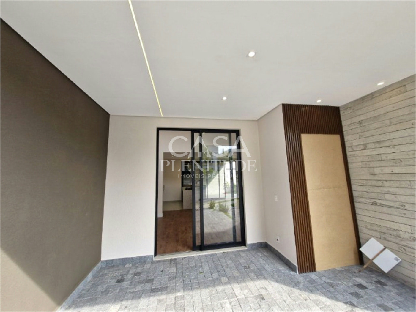 Casa em condomínio à venda com 3 quartos, sendo 1 suíte, em Cajuru do Sul, Sorocaba, SP