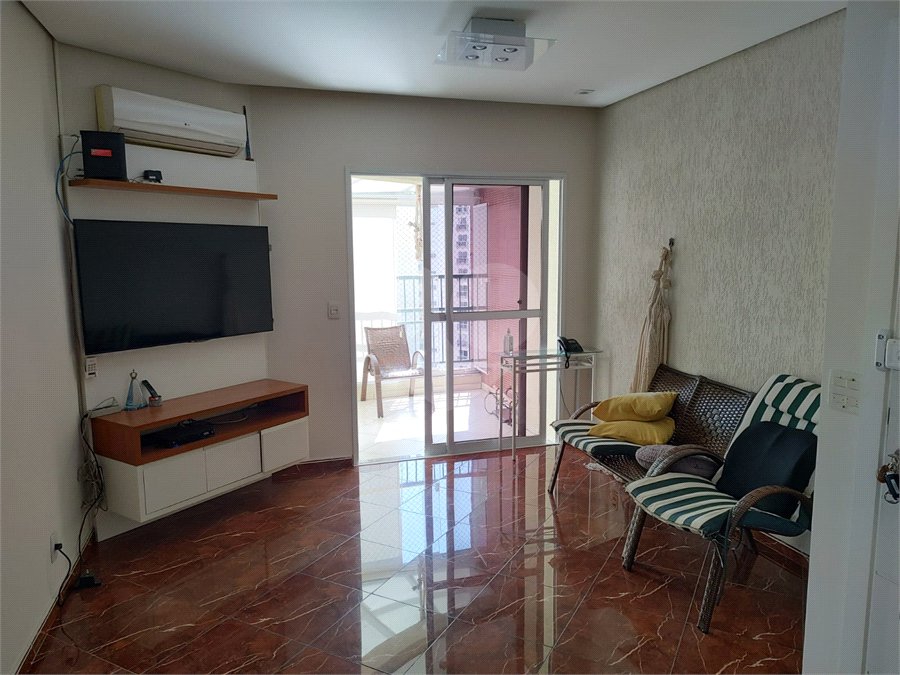 Apartamento à venda com 4 quartos, sendo 2 suítes, em Alto de Pinheiros, São Paulo, SP